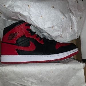 Jordan 1 -Reverse Bred- MIDS